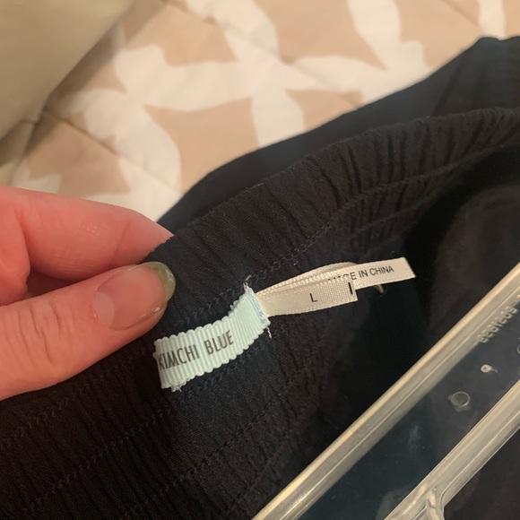 Anthropologie Kimchi Blue Flowy Shorts - Picture 5 of 6